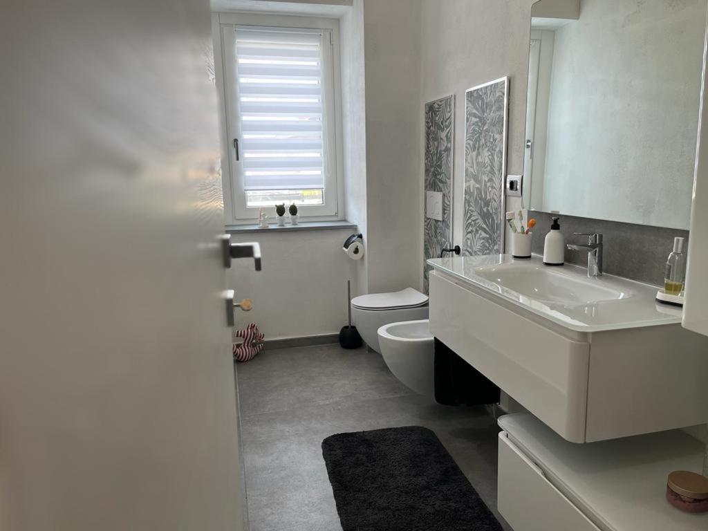 Casa Feby Apartment Aosta Bagian luar foto